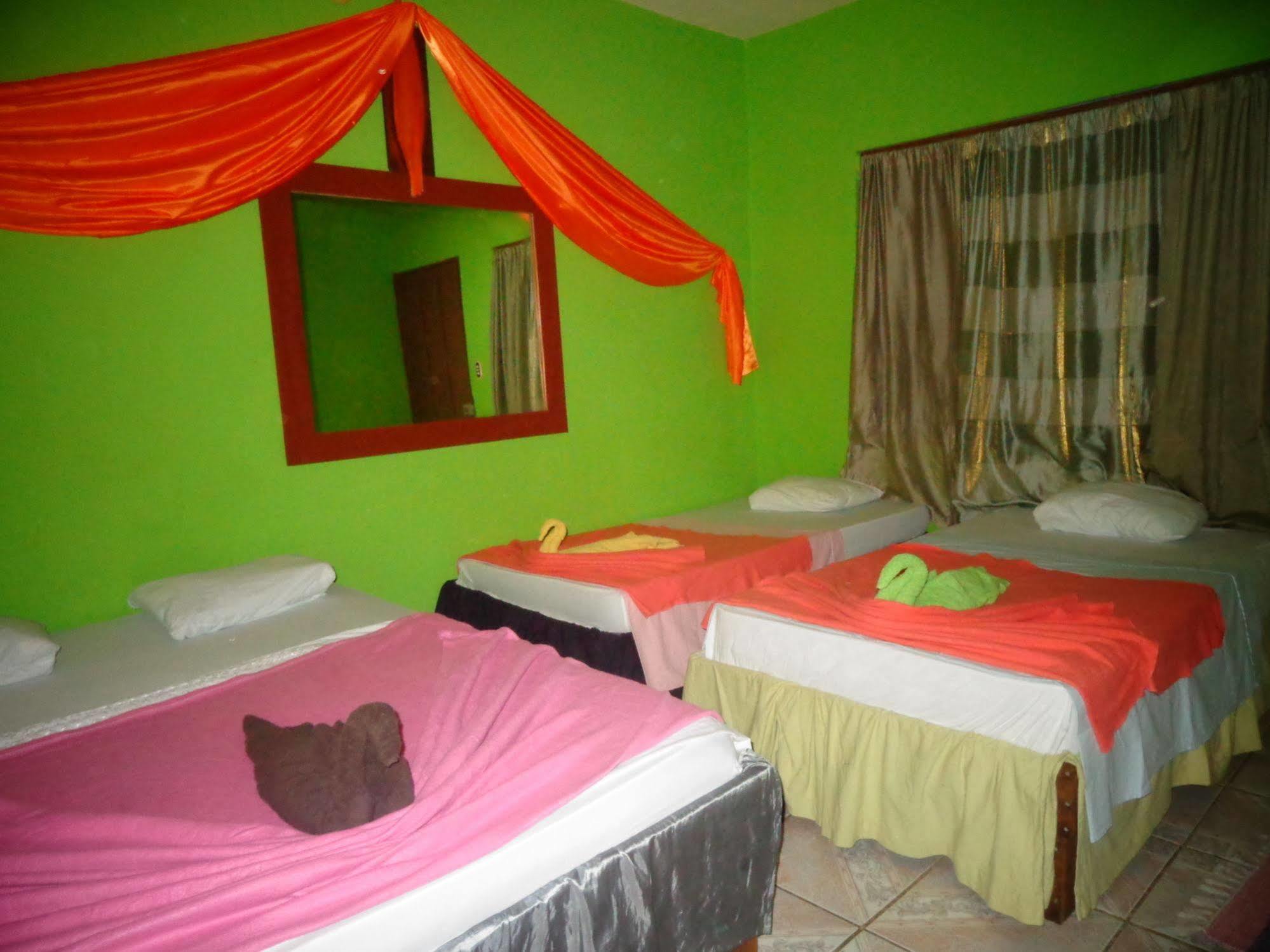 Cabinas Tortuguero Natural Exteriér fotografie